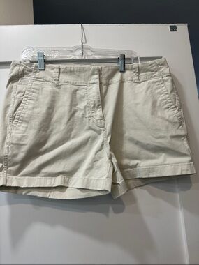 Vineyard Vines Cream Cotton Everyday Shorts 3 inch